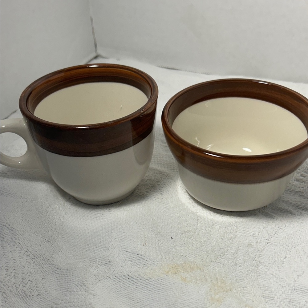 Elegant Two-Tone Ceramic Mug and Bowl Set